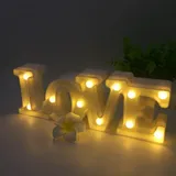 lampka-led-love-bohater-brak