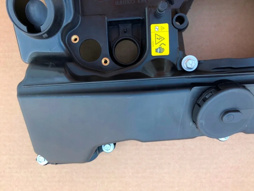 oslona-zaworow-8645888-do-1-e81-e82-e87-e88-x1-e84-z4-e85-3-e90-e91-e92-e93