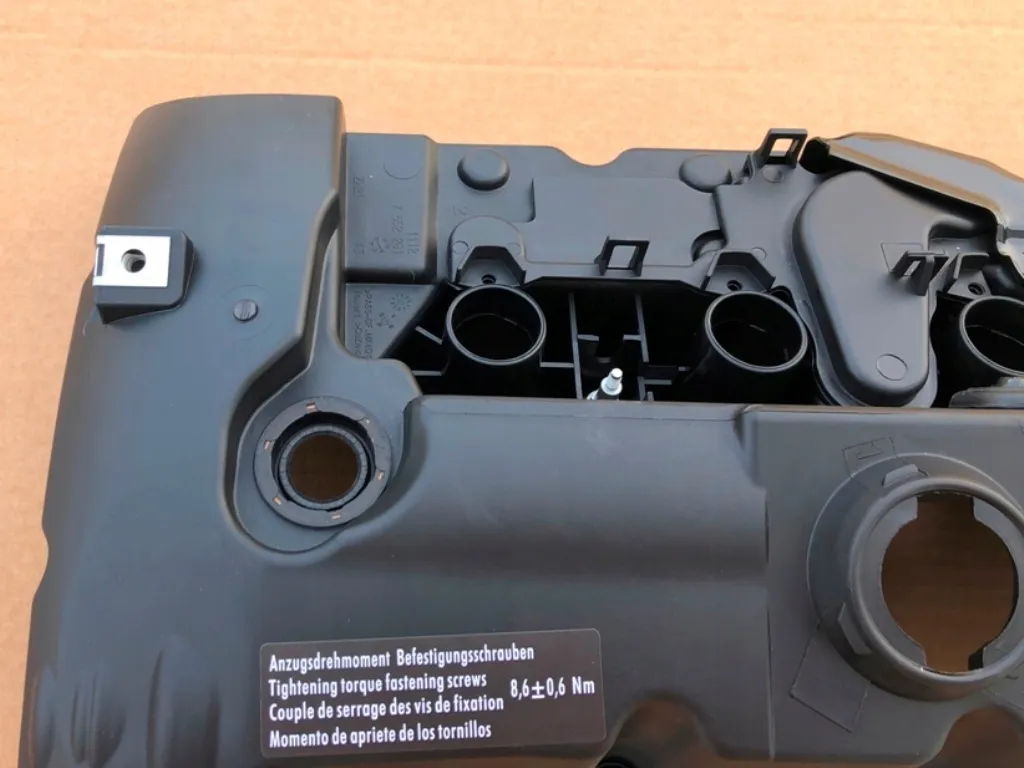 pokrywa-7552281-do-bmw-e60-e61-e63-e64-e83-e87-e90-e91-e92-e93-f01-f02-lci