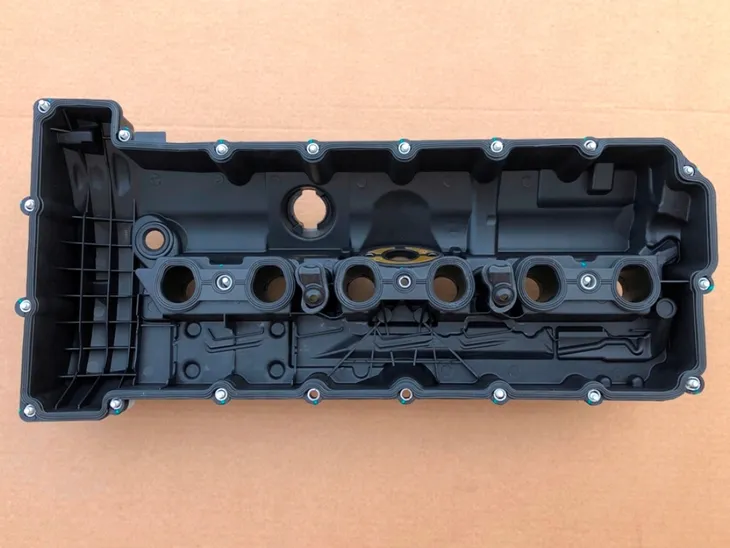 pokrywa-7552281-do-bmw-e60-e61-e63-e64-e83-e87-e90-e91-e92-e93-f01-f02-lci-stan-nowy-producent-czesci-inny