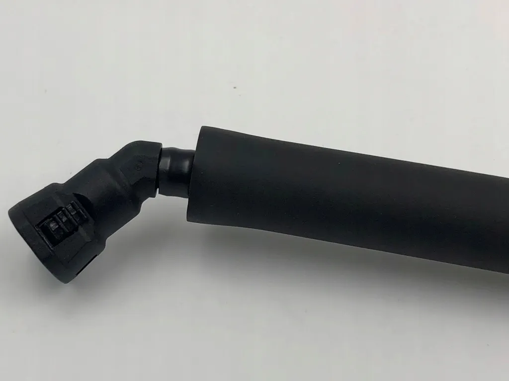 odma-separator-oleju-11617501566-do-bmw-7-e38-e65-e66-5-e39-5-e60-e61