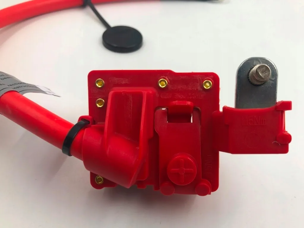 klema-kabel-plus-akumulatora-61129217031-do-bmw-e82-e84-e88-e90-e91-e92