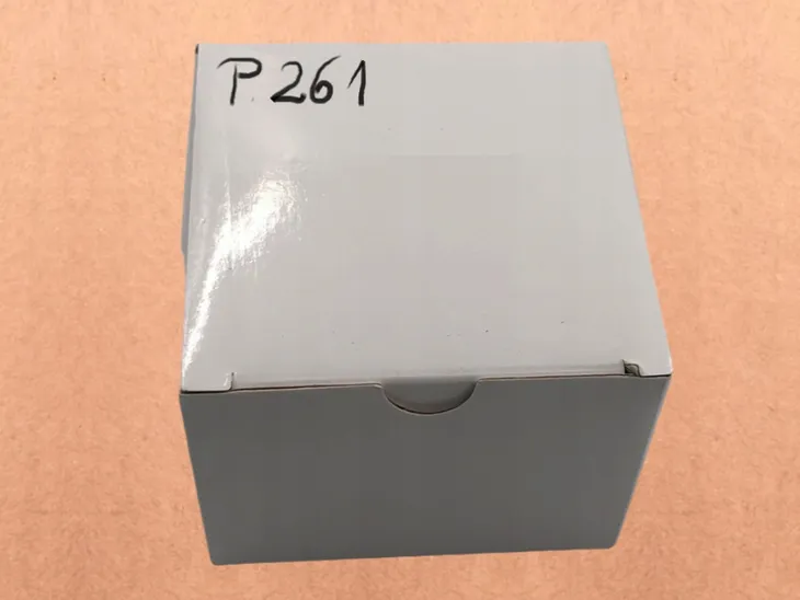 prawy-halogen-przeciwmglowy-6910792-do-bmw-e46-e90-e91-e60-e61-e64-e63-e83-strona-zabudowy-prawa