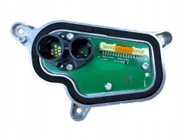 jez-led-drl-swiatel-jazdy-dziennej-prawy-do-audi-a5-s5-8w6998474a-9-ledowy