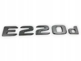 znaczek-emblemat-logo-chrom-plaski-do-mercedes-benz-w211-w212-w213-e220d