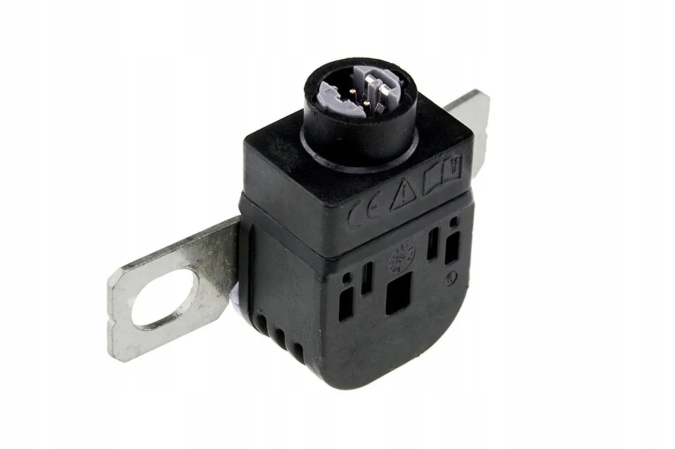 bezpiecznik-akumulatora