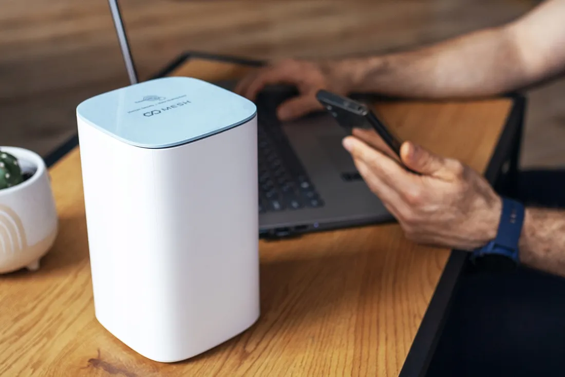 router-domowy-deco-m4-mesh-dynamite-c31-ac3000