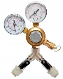 reduktor-co2-do-piwa-wina-cydru-wyjscie-2x3-8-5-bar-corny-keg-cornelius