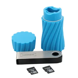 etui-na-portfel-kryptowalut-ledger-nano-s-plus