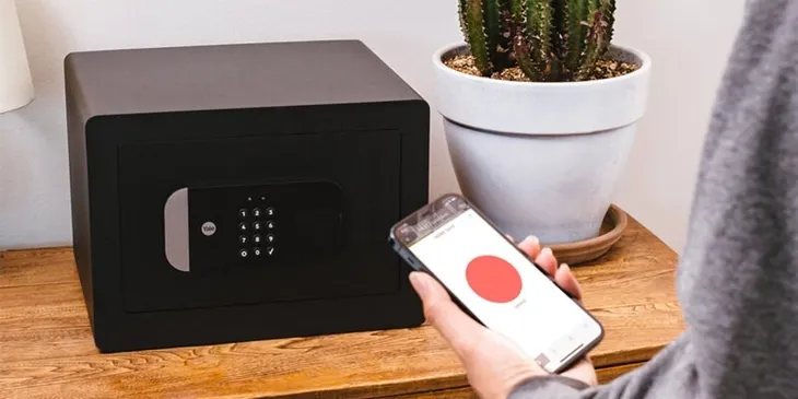 yale-smart-home-safe-kod-producenta-5052847109007