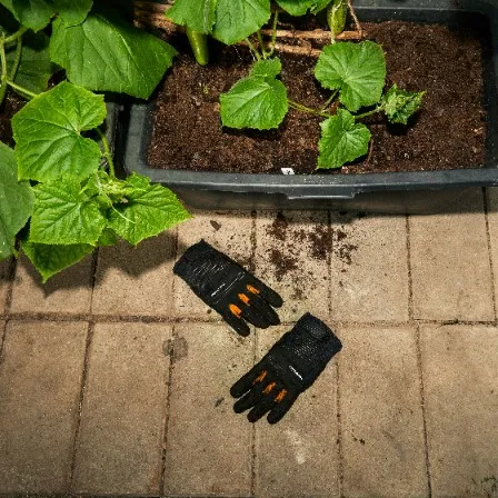 fiskars-rekawice-robocze-rozmiar-10-stan-nowy-seria-ogrodnicze-mocne-oddychajace