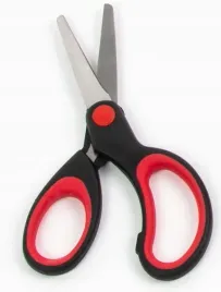 nozyczki-szkolne-ergonomiczne-na-blistrze-mix-kolorow-kidea