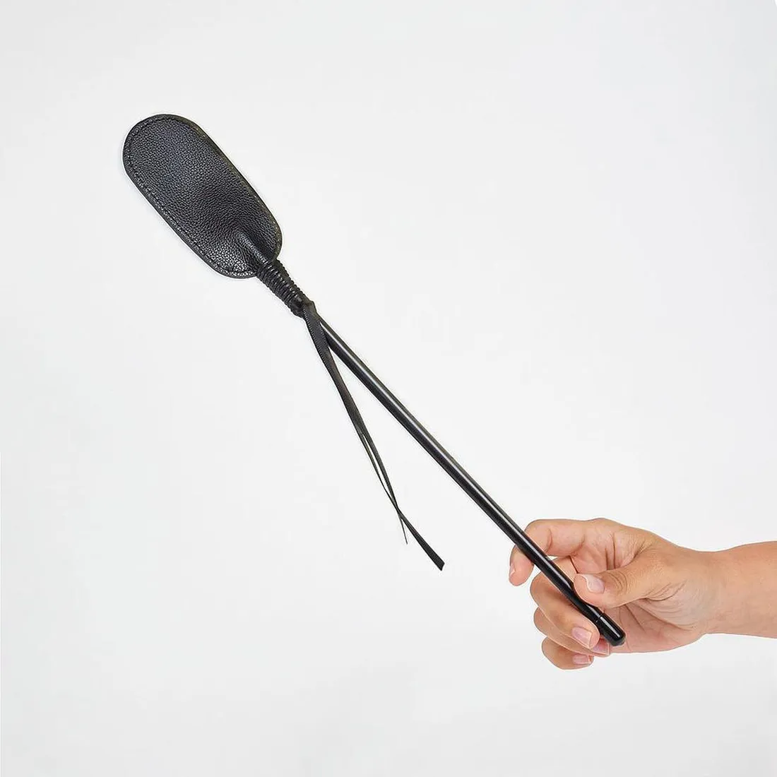 pejcz-packa-bicz-bdsm-oval-riding-crop