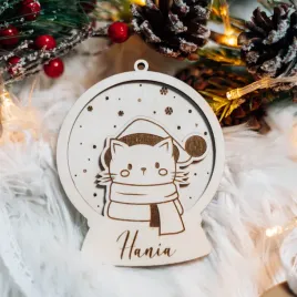 bombka-choinkowa-drewniana-3d-kula-sniezna-kotek