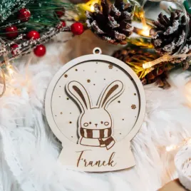 bombka-choinkowa-drewniana-3d-kula-sniezna-kroliczek