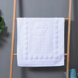 dywanik-lazienkowy-recznik-kapielowy-hotelowy-stopka-100percent-bawelna-bialy