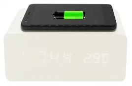 budzik-z-ladowarka-indukcyjna-xonix-pokoj-dziecka