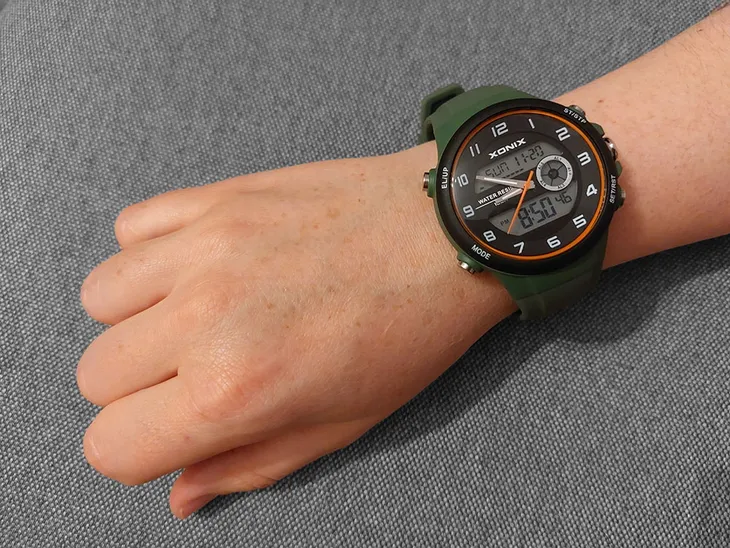 zegarek-xonix-dual-multi-multiczas-dualtime-wr100m-marka-xonix