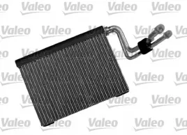parownik-klimatyzacji-bmw-1-3-x1-05-valeo-818201