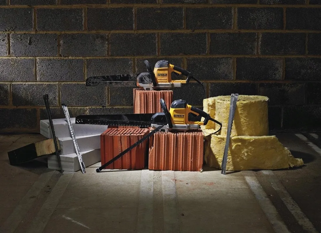 pilarka-alligator-430-mm-dewalt