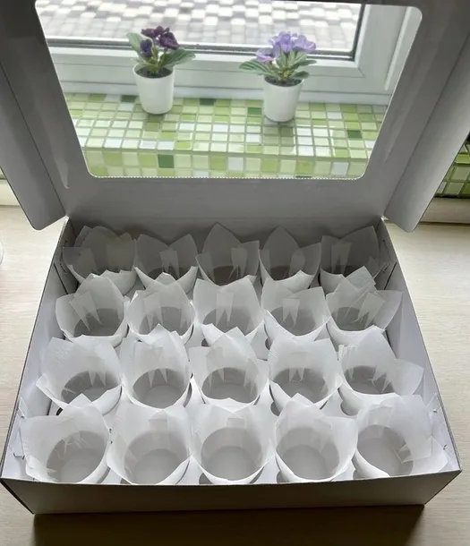opakowanie-pudelko-na-20-muffin-cupcake-5szt-marka-inna