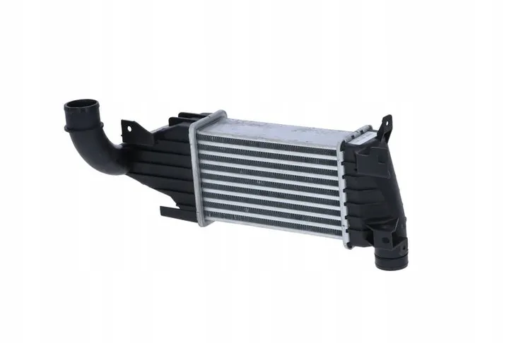 intercooler-opel-astra-h-04-nrf-30258-stan-nowy-waga-z-opakowaniem-9-kg
