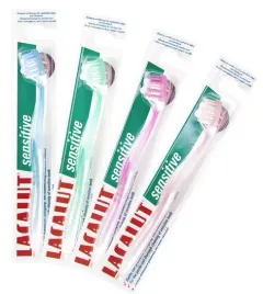 lacalut-szczoteczka-d-zeb-sensitive-233