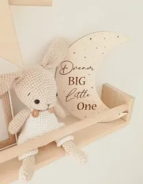 drewniana-dekoracja-do-pokoju-ksiezyc-dream-big-little-one