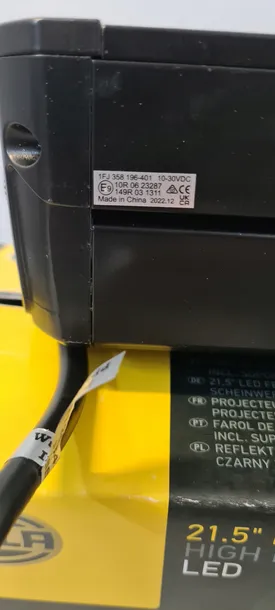 reflektor-dalekosiezny-black-magic-hella-1fj-358-196-401-numer-katalogowy-czesci-1fj-358-196-401