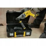 stanley-mlotowiertarka-sds-v20-sfmch900b-maksymalna-moc-750-w