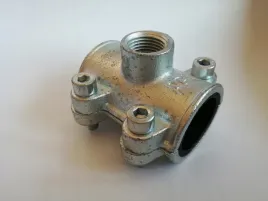 obejma-naprawcza-z-odejsciem-gw-agaflex-1-1-4x3-4