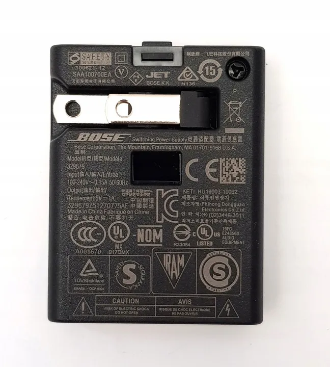 ladowarka-bose-329679-5v-1a-micro-usb-do-sluchawek