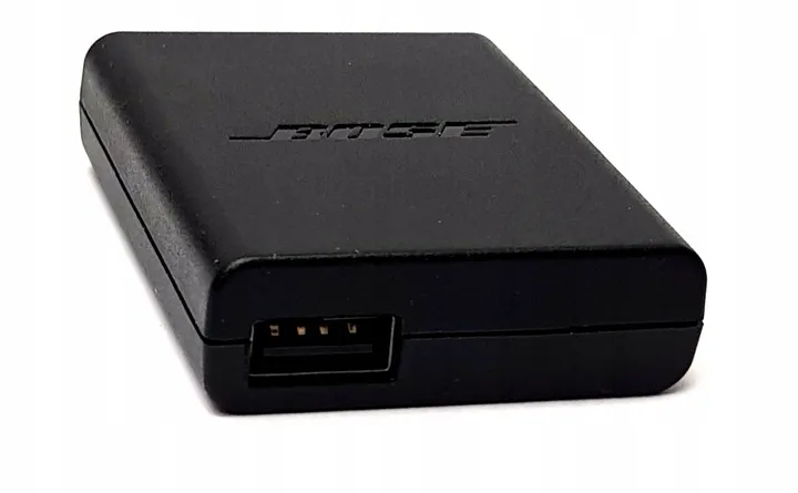 ladowarka-bose-329679-5v-1a-micro-usb-do-sluchawek-stan-opakowania-oryginalne