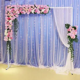 3x3m-stelaz-na-tlo-slubne-scianka-luk-slubny-bialy