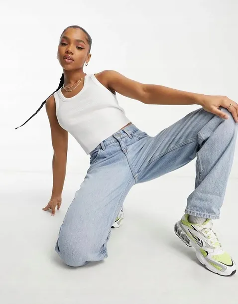 bialy-krotki-top-tekstura-basic-v9q-nh2-s-plec-brak-informacji