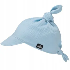 chustka-z-daszkiem-muslinowa-blekitna