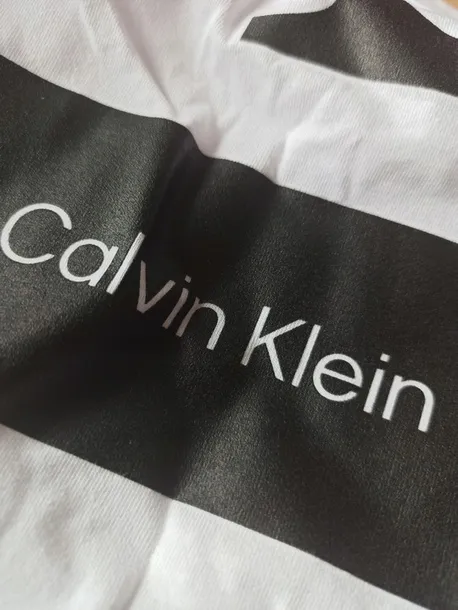 t-shirt-calvin-klein-m-marka-inna-marka