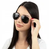 okulary-damskie-przeciwsloneczne-pilotki-czarne-material-oprawki-inny