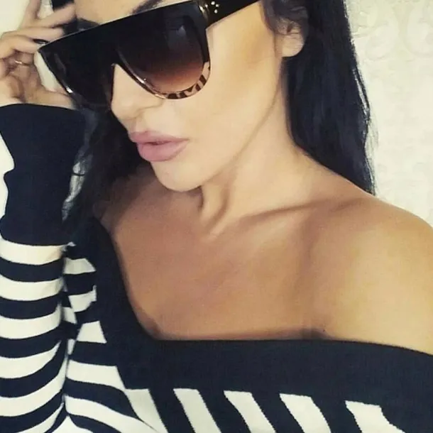 okulary-przeciwsloneczne-damskie-celin-shadow-panterka-oversize-filtr-uv400-stan-opakowania-oryginalne