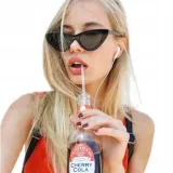 okulary-przeciwsloneczne-damskie-kocie-oko-czarne-stan-nowy-marka-inna