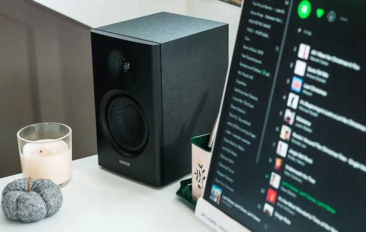 edifier-mr4-monitory-studyjne-glosniki-2-0-42w