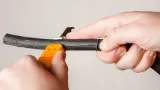 sciagacz-izolacji-z-hakiem-minimalny-przekroj-przewodu-8-mm