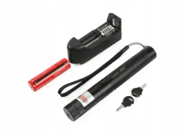 laser-zielony-wskaznik-laserowy-akumulator-50000