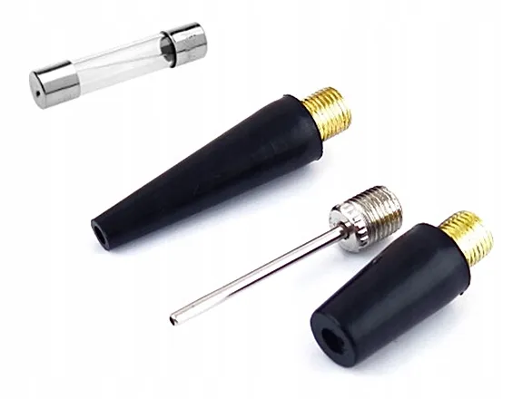 kompresor-samochodowy-do-kol-12v-100-psi-latarka-e0t42-stan-nowy-waga-z-opakowaniem-1-27-kg