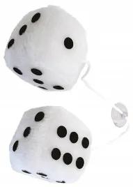 u0e55-samochodowe-ozdobne-na-lusterko-biale-kostki