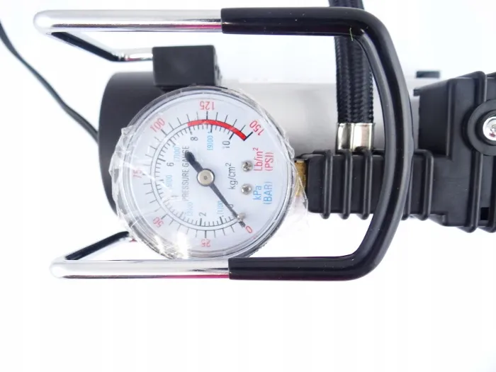 kompresor-samochodowy-150-psi-12v-mocny-metalowy-stan-nowy