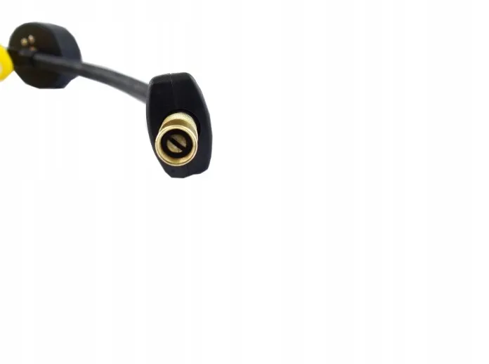 kompresor-samochodowy-do-kol-mocny-150-psi-12v-30a-waga-z-opakowaniem-2-05-kg-stan-nowy