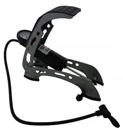 z-manometrem-samochodowa-rowerowa-pompka-nozna