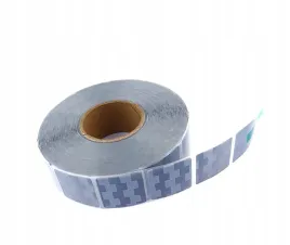 d1i44-samoprzylepna-tasma-folia-odblaskowa-avery-5