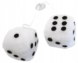 u6p63-kostki-kosci-samochodowe-ozdobne-na-lusterko